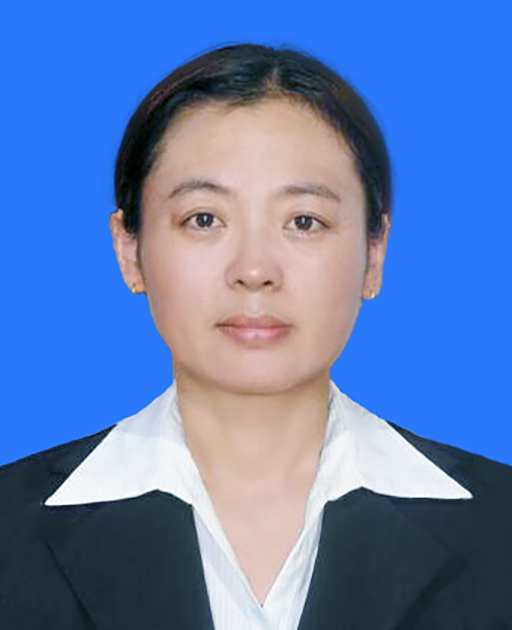 時(shí)洪艷.jpg